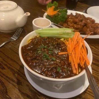 The Han Dynasty - Authentic Dan Dan noodles and General Tso's Chicken - Chinese Near Me - Fort Wayne, Indiana The Han Dynasty - Authentic Dan Dan noodles and General Tso's Chicken - Chinese Near Me - Fort Wayne, Indiana