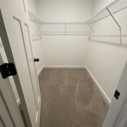 Glamorous Cleaning Services - Vacuumed closet