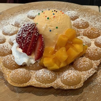 UC Dessert - Mango strawberry egg puff with ice cream - Desserts Near Me - Oakland, California UC Dessert - Mango strawberry egg puff with ice cream - Desserts Near Me - Oakland, California