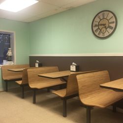 Hendrick's Hometown Bakery - Seating at Hendricks Hometown Bakery