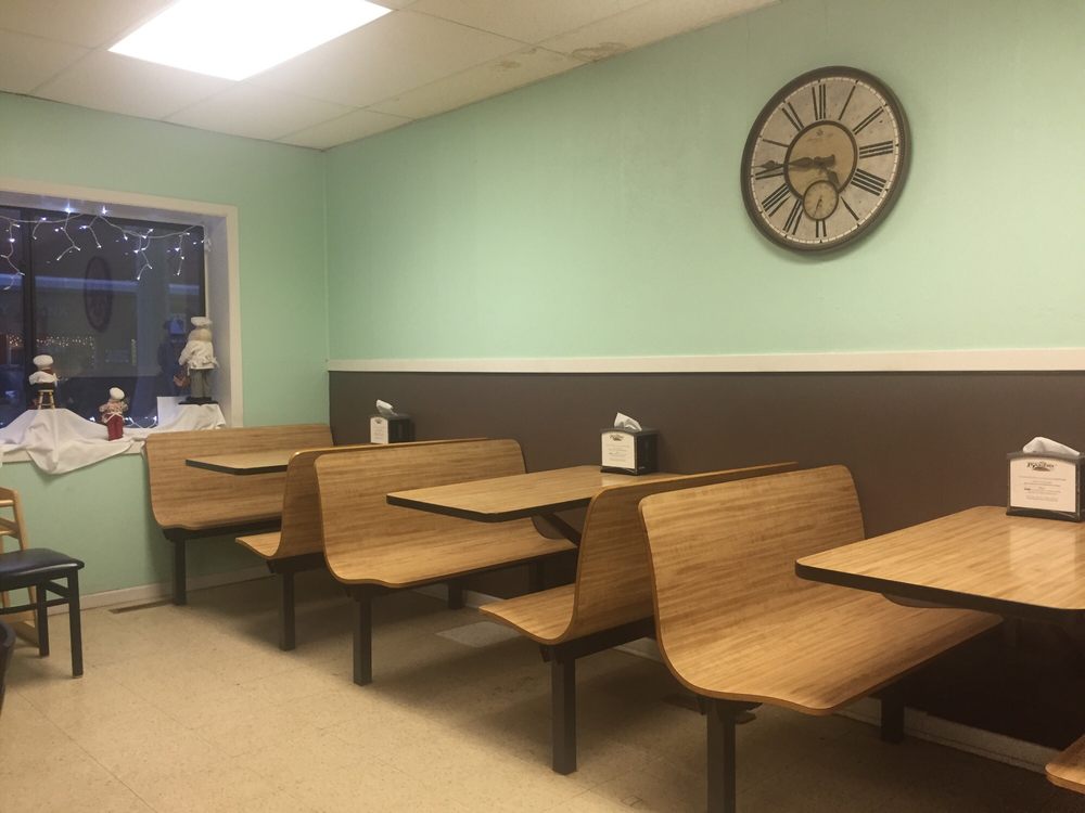 HENDRICK’S HOMETOWN BAKERY Updated October 2024 108 S Main