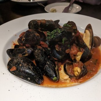 Ferrovia Ristorante - Mussels app - Italian Near Me - Thornhill, Ontario