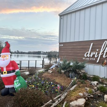 Drift On Lake Wylie - Bars Near Me - Belmont, North Carolina Drift On Lake Wylie - Bars Near Me - Belmont, North Carolina