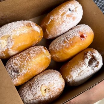 Starbread Bakery - Bakeries Near Me - Cerritos, California Starbread Bakery - Bakeries Near Me - Cerritos, California