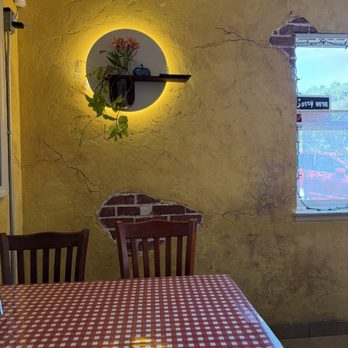 Four Streams Noodles - Interior - Chinese Near Me - Aptos, California