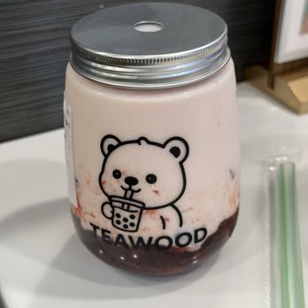 Noriega Cafe - Y10 strawberry yogurt with purple rice - Japanese Near Me - San Francisco, California