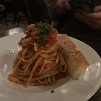 Olivia Tjuvholmen - Linguini - Pizza Near Me - Oslo, 03