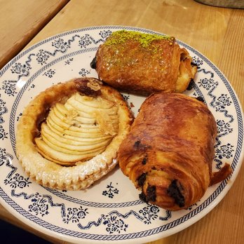 maman - Pastry Selection (Apple Tart, Pistachio croissant and chocolate croissant) - Coffee & Tea Near Me - New York, New York
