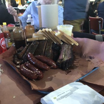 Franklin Barbecue - Barbeque Near Me - Austin, Texas