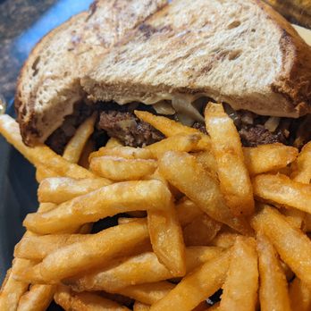 Crossroads Restaurant & Lounge - Patty melt with fries - Bars Near Me - Marquette, Michigan