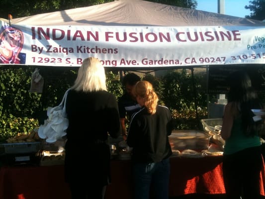 Sherman Oaks Farmers Market by null