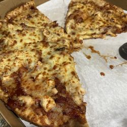Gionino's Pizzeria of Aurora - BBQ Chicken Pizza - our favorite!