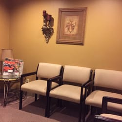 Rajiv Bhagat, DDS & Associates - Office Waiting Area