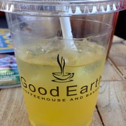 Good Earth Coffee House - Tea lemonade