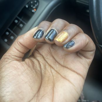 Nifty Nails - Nail Salons Near Me - West Park, Florida