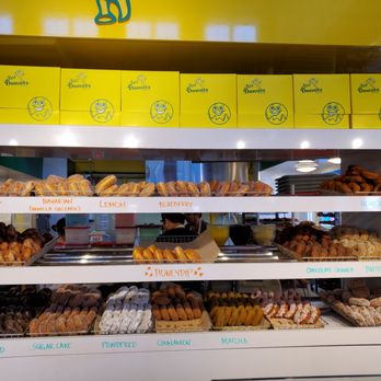 Lee's Donuts - Display of various donuts - Donuts Near Me - Vancouver, British Columbia Lee's Donuts - Display of various donuts - Donuts Near Me - Vancouver, British Columbia