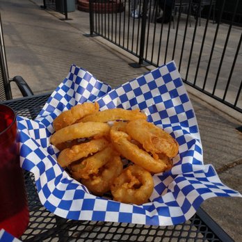 Bird's Nest - Chicken Wings Near Me - Chicago, Illinois