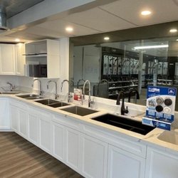 North York Plumbing Heating & Electrical Supplies - Kitchen Fixtures - Exhaust fans - Steel - North York Heating & Plumbing Supplies Ltd.