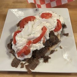 Sam's Saloon & Grill - Fantastic gyro!