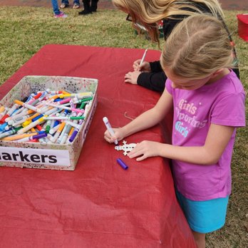 Riverwalk Park - Kids coloring ornaments - Parks Near Me - Jacksonville, North Carolina