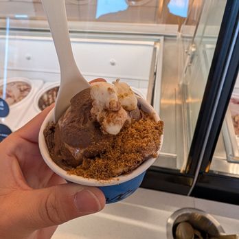 Little Fox Cups & Cones - Smores - Ice Cream & Frozen Yogurt Near Me - Oceanside, California