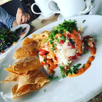 Public House Temecula - Appetizer: Crab cake nachos? - New American Near Me - Temecula, California