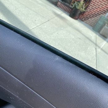 Furry Finesse - Hair in my car window - Pet Groomers Near Me - Highland Park, Illinois Furry Finesse - Hair in my car window - Pet Groomers Near Me - Highland Park, Illinois