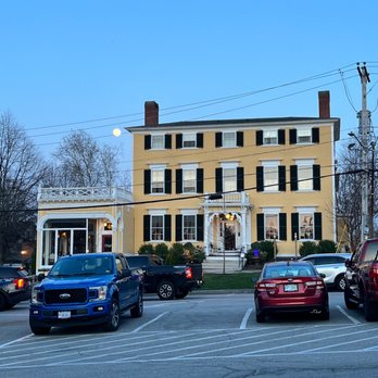 Otis - Otis Restaurant in Exeter, NH - New American Near Me - Exeter, New Hampshire
