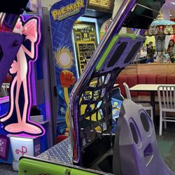 Chuck E. Cheese