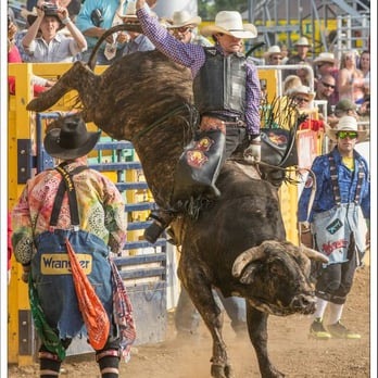 Red Bluff Round-Up - Rodeo Near Me - Red Bluff, California Red Bluff Round-Up - Rodeo Near Me - Red Bluff, California