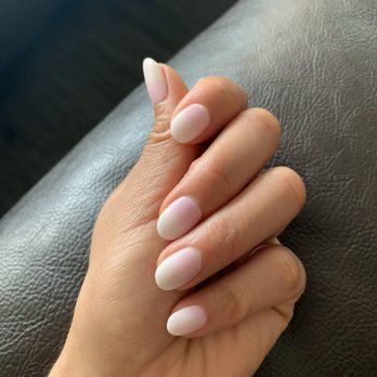 Hooky Nails - Ombré Style nails - Nail Salons Near Me - Austin, Texas