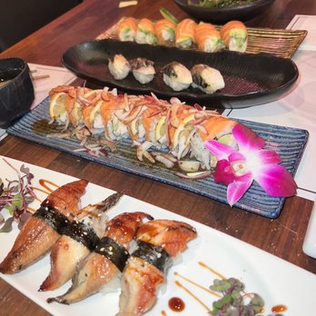 Shiki Sushi - Unagi sushi Salmon roll Mackerel 5 pcs Salmon roll with Salmon Blue Crab 6 pcs Shishito Pepper - Sushi Bars Near Me - Studio City, California Shiki Sushi - Unagi sushi Salmon roll Mackerel 5 pcs Salmon roll with Salmon Blue Crab 6 pcs Shishito Pepper - Sushi Bars Near Me - Studio City, California