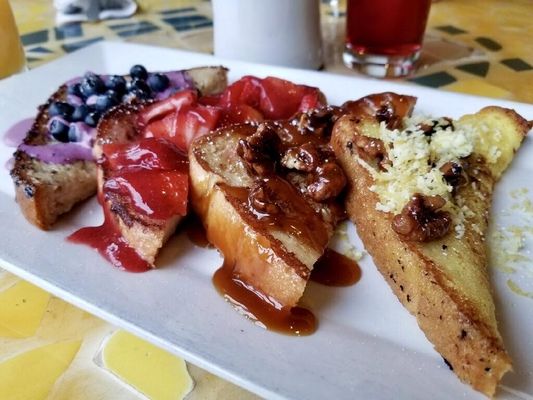 Batter & Berries South Loop by null