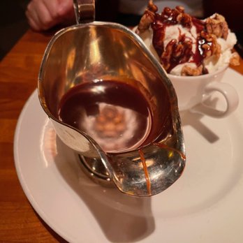 Hillstone - Hot Fudge Sundae - New American Near Me - San Francisco, California Hillstone - Hot Fudge Sundae - New American Near Me - San Francisco, California