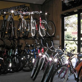 BIKE BARN - CLOSED - 27 Photos \u0026 22 