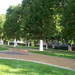 Parc de la Porte de Hal