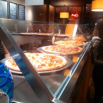 Christians Pizza - Pizza Near Me - Richmond, Virginia