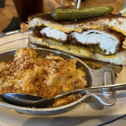 Hot chicken sandwich and jalapeno Mac and cheese Hot chicken sandwich and jalapeno Mac and cheese