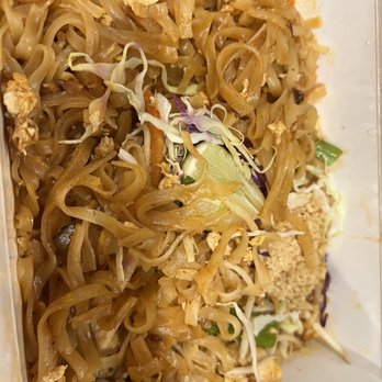 Bua Thai Kitchen - Pad Thai - Thai Near Me - Albany, California Bua Thai Kitchen - Pad Thai - Thai Near Me - Albany, California