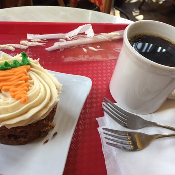 Innkeepers Fresh Roasted Coffee - Carrot cake and coffee - Coffee & Tea Near Me - Galesburg, Illinois Innkeepers Fresh Roasted Coffee - Carrot cake and coffee - Coffee & Tea Near Me - Galesburg, Illinois