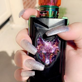 13 Vapor Co - SnowWolf MFeng 200W Mod - Horizon Tech Falcon King Tank and Pink Diamond (e-liquid) - Vape Shops Near Me - Norman, Oklahoma