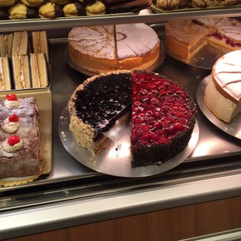 Bäckerei Schweller - Look at how delectable their cakes are! - Bakeries Near Me - Freising, BY