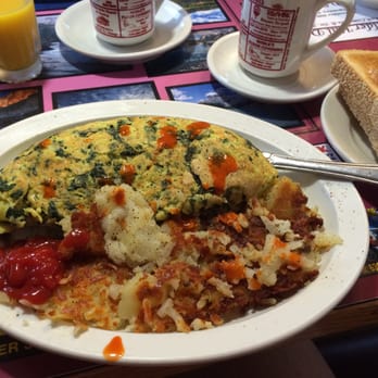 Riverview Diner - Spinach Omelet...just wrong! - American Near Me - Montgomery, Illinois