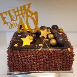 Aria Custom Cakes - Best 40th Birthday cake.
