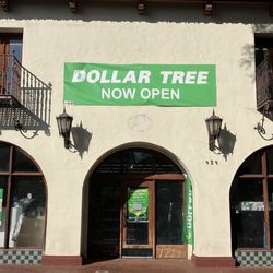 Dollar Tree - Storefront