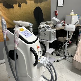 CT Nails - IPL laser equipment and multi-facial high tech equipment. - Nail Salons Near Me - Barnesville, Georgia CT Nails - IPL laser equipment and multi-facial high tech equipment. - Nail Salons Near Me - Barnesville, Georgia