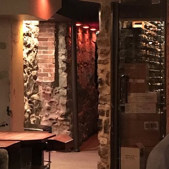 Pullman - Tapas/Small Plates Near Me - Montreal, Quebec