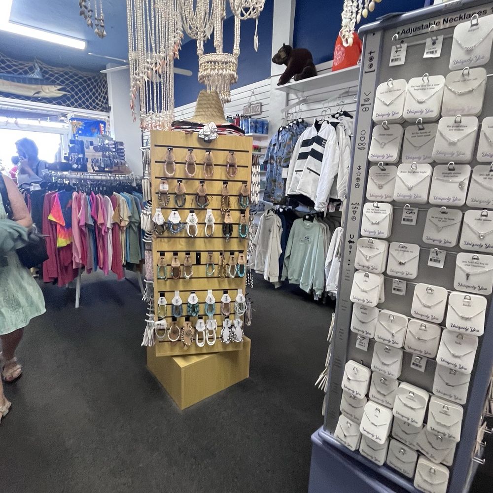 Catalina by the Sea - Gift Shops Near Me - Avalon, California