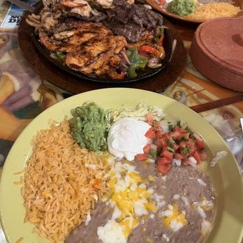 Fiesta Mexicana - Amazing large fajitas and fixings! - Mexican Near Me - Page, Arizona Fiesta Mexicana - Amazing large fajitas and fixings! - Mexican Near Me - Page, Arizona