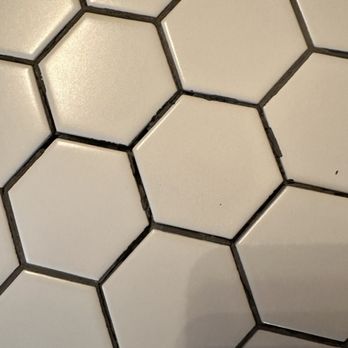 Diamond G Construction - Grouting not done correctly - General Contractors Near Me - Reno, Nevada Diamond G Construction - Grouting not done correctly - General Contractors Near Me - Reno, Nevada